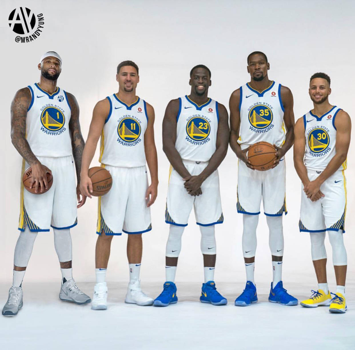 第五人格最精彩的复活赛？Gr两场相同比分击败GW成功晋级