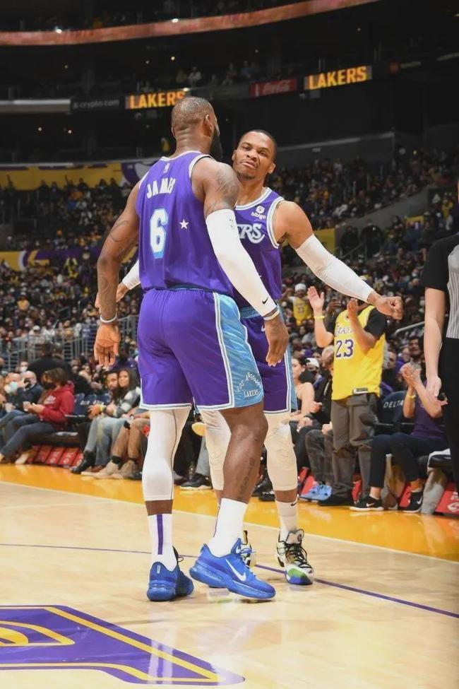 习近平访澳期间博彩收入波动分析