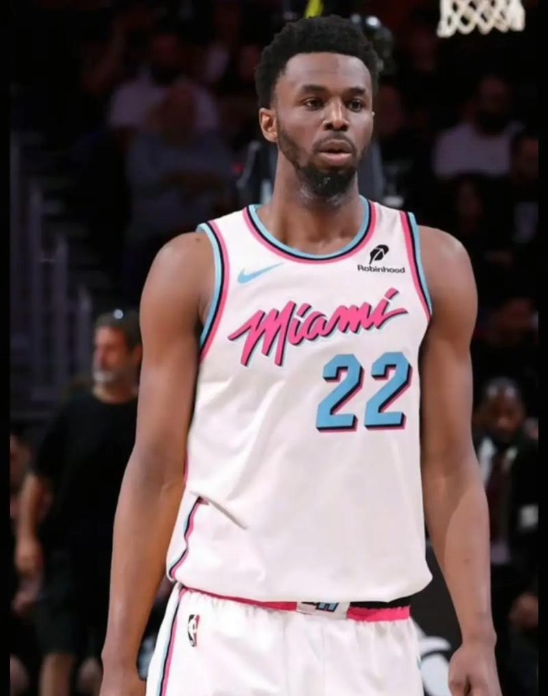 又要掉链子？阿森纳5轮被曼城追4分 重演昔日噩梦？