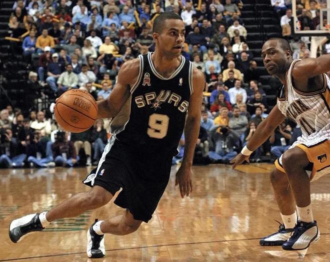 可圈可点！弗拉格13分7篮板11助攻，生涯助攻首次上双