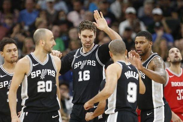 安德森：世界杯潜在首发？我只专注于踢好当下的每场比赛