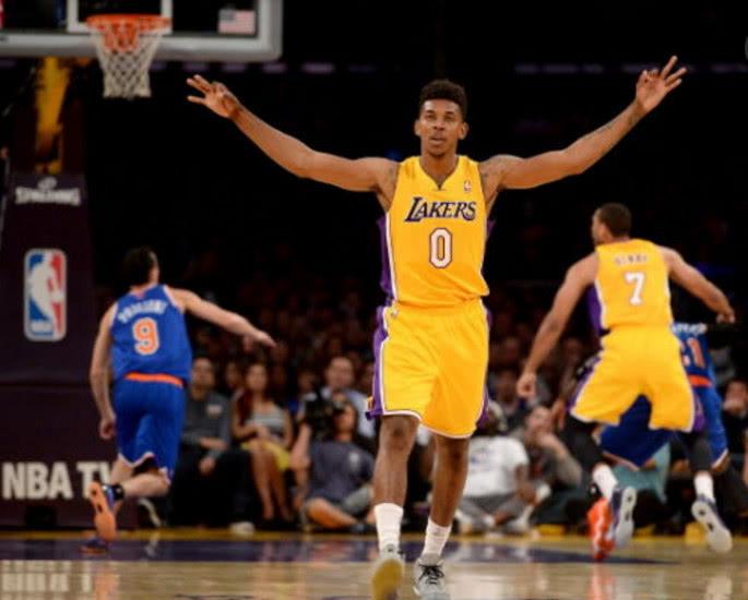 游侠早报：《共鸣Q》Steam页面已上线《光与影》销量飙升 问鼎全球付费榜