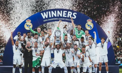 《光与影：33号远征队》拿下金摇杆奖所有提名奖项